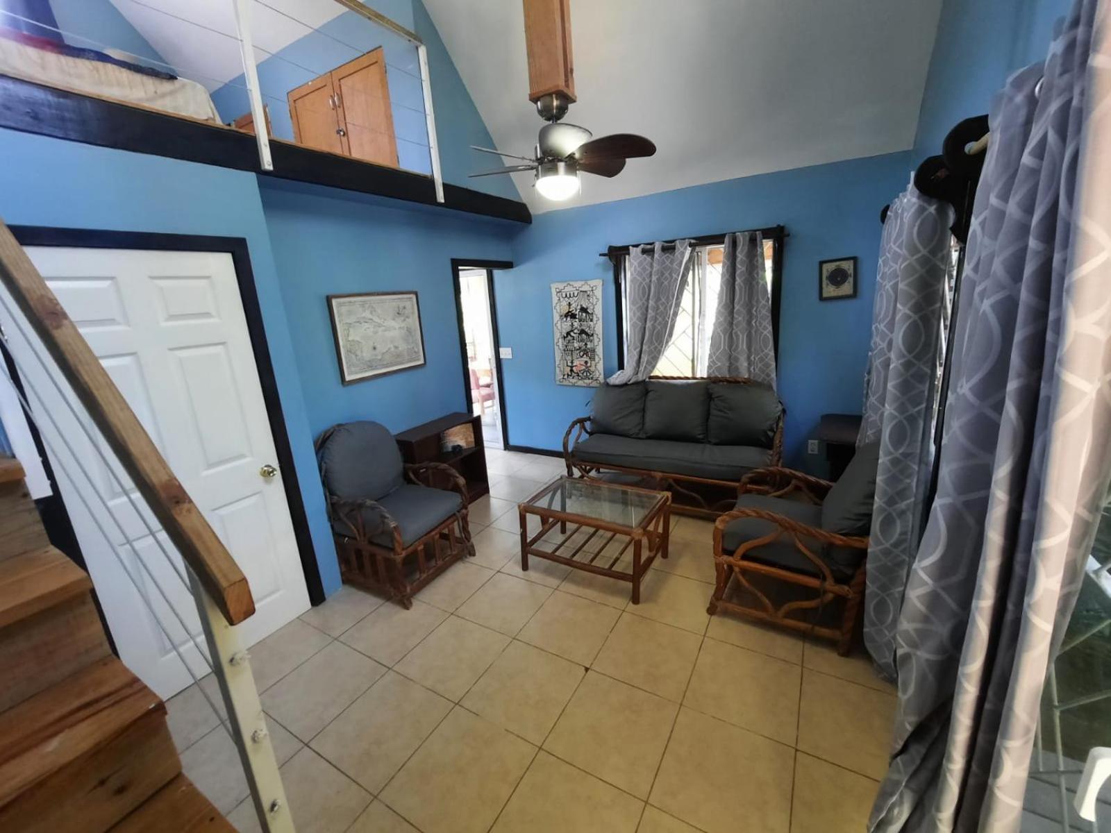 Roatan Backpackers' Hostel Sandy Bay Esterno foto