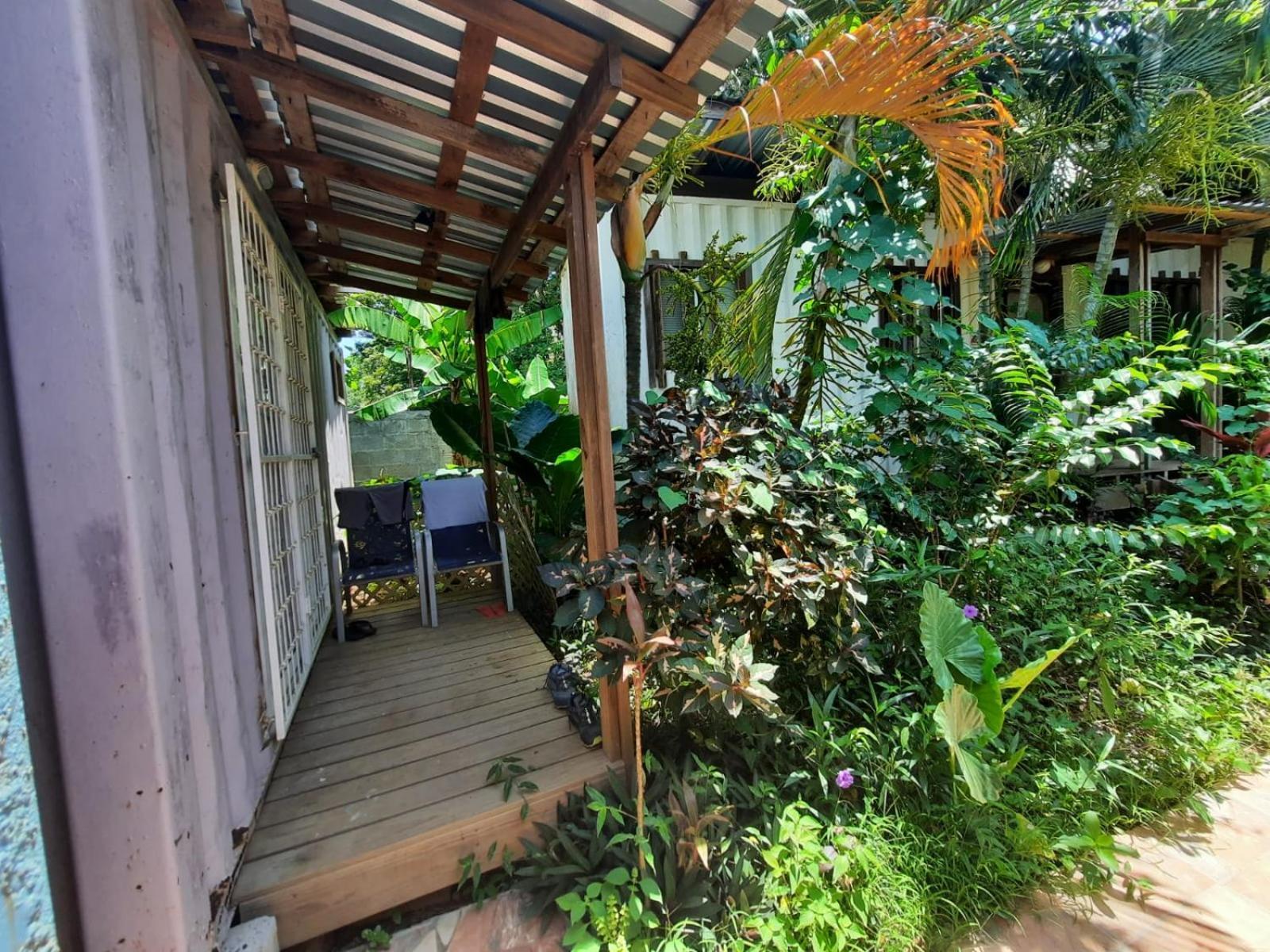 Roatan Backpackers' Hostel Sandy Bay Esterno foto
